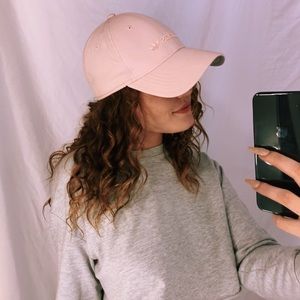 HOST PICK💖✨Adidas baby pink baseball hat✨💖